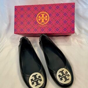 *NEW* Tory Burch Black Ballet Flats
